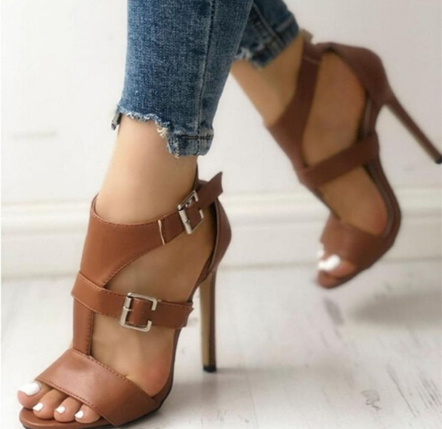 Women's Faux Leather Peep Toe Buckle Stiletto Sandals
