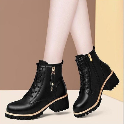 Women's Contrast Detail Lace Up PU Leather Thick Mid Heel Ankle Boots