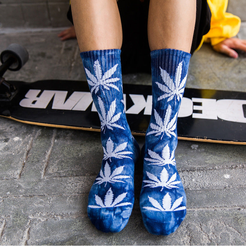 Men's Maple Leaves Print Socks Colourful Cotton Footwear