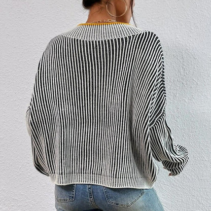 Women's Knitted V-Neck Off Shoulder Jumper Loose fit Batwing Long Sleeve Pullover Sweater