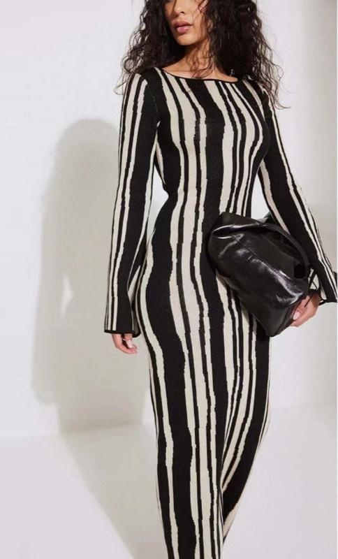 Women's Contrast Wave Stripe Print Wool Dress