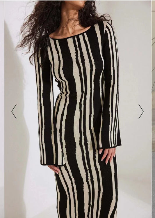 Women's Contrast Wave Stripe Print Wool Dress